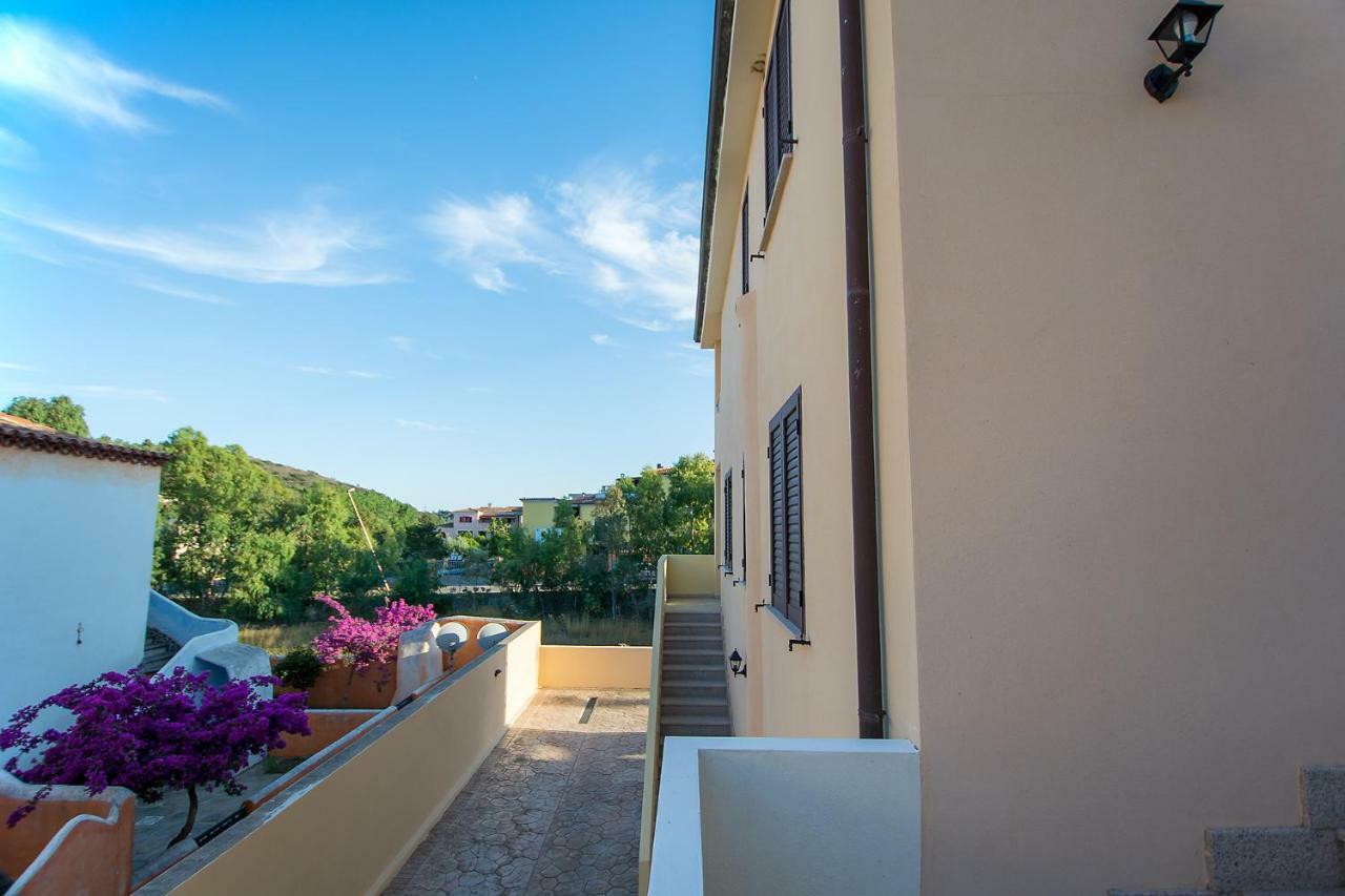 Appartamenti Sole Di Sardegna Cala Liberotto Exteriér fotografie